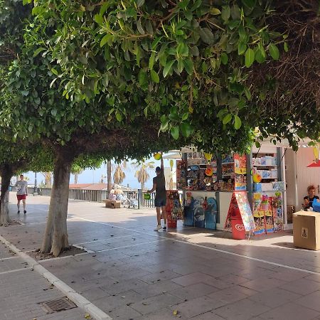 Apartamento en primera línea de playa  Marbella Exterior foto