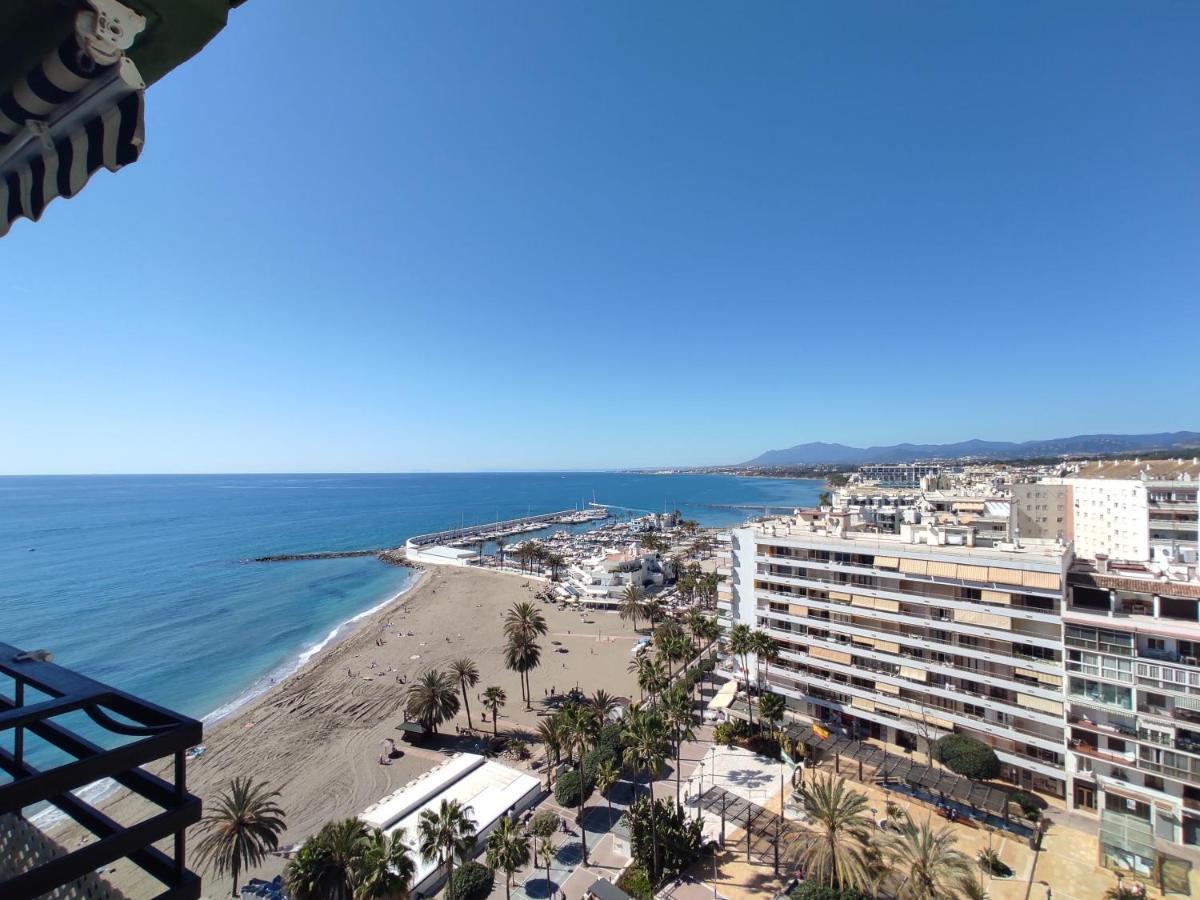 Apartamento en primera línea de playa  Marbella Exterior foto