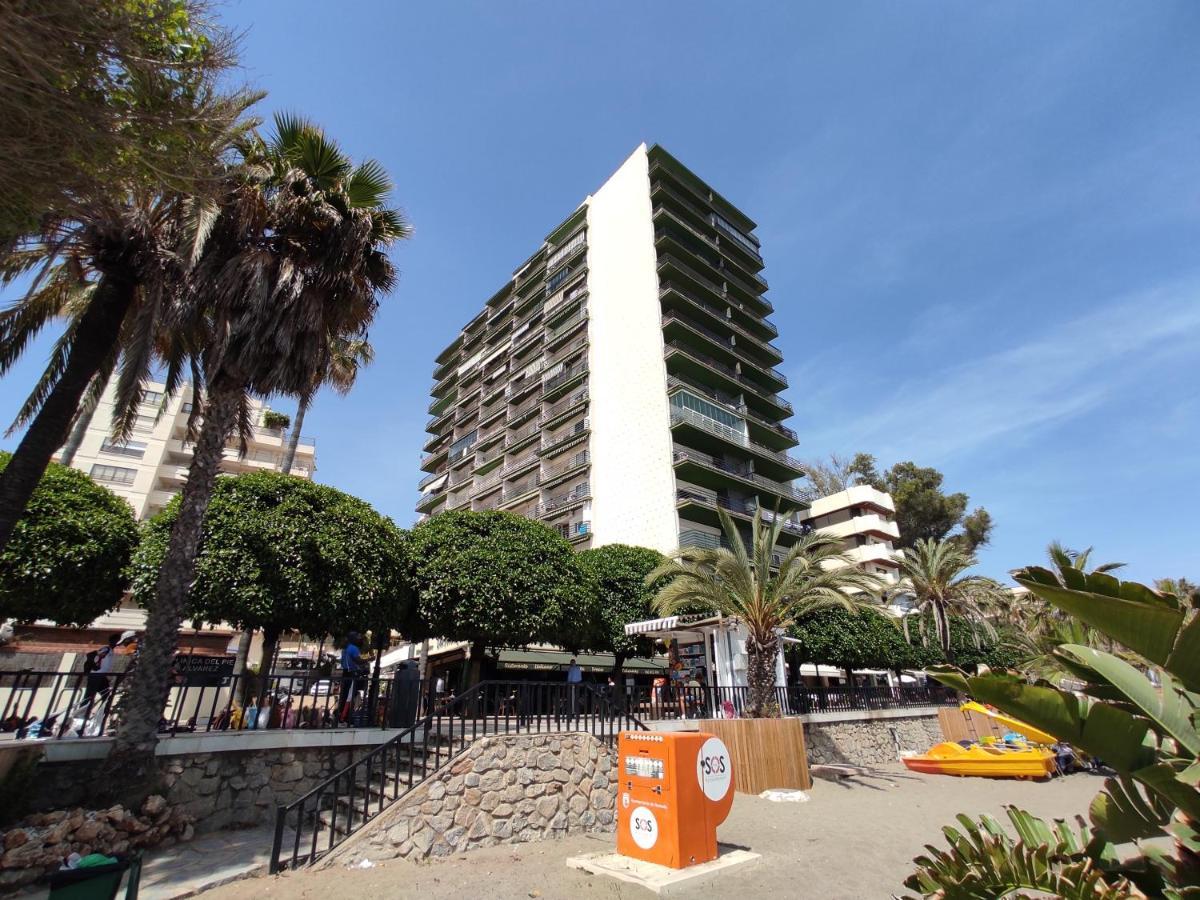 Apartamento en primera línea de playa  Marbella Exterior foto